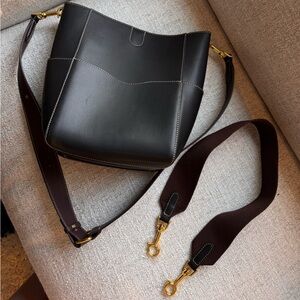 AALLYN Jordan Bucket Bag Purse